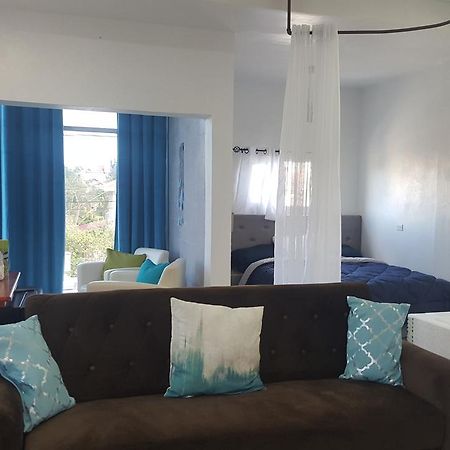 Db Tower Vacation Rental Belize City Zewnętrze zdjęcie